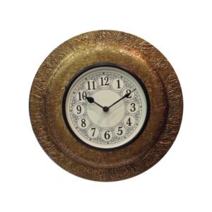 Brass-fitted-wall-clock-design